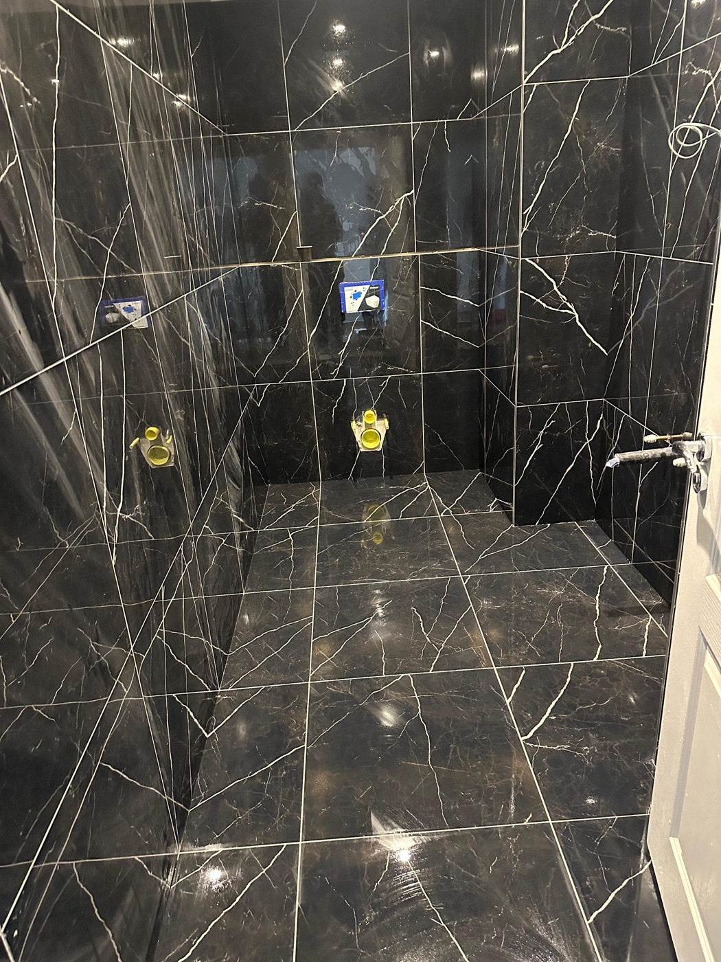 Nero Marquina black marble wet room tiling, Bromley, South East London — Bromley Tiler