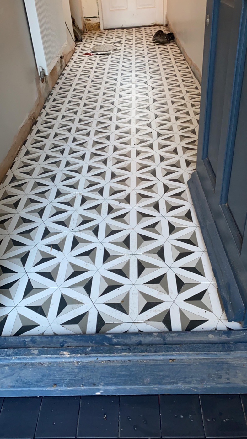 Victorian geometric star pattern hallway floor tiling, Chislehurst, South East London — Bromley Tiler